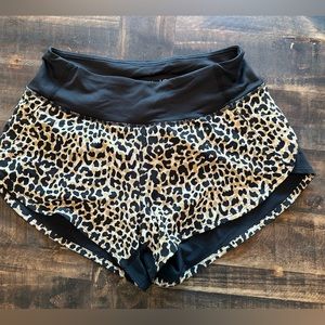 Outdoor Voices Cheetah Shorts w/ Zipper Pocket (Women’s Small)